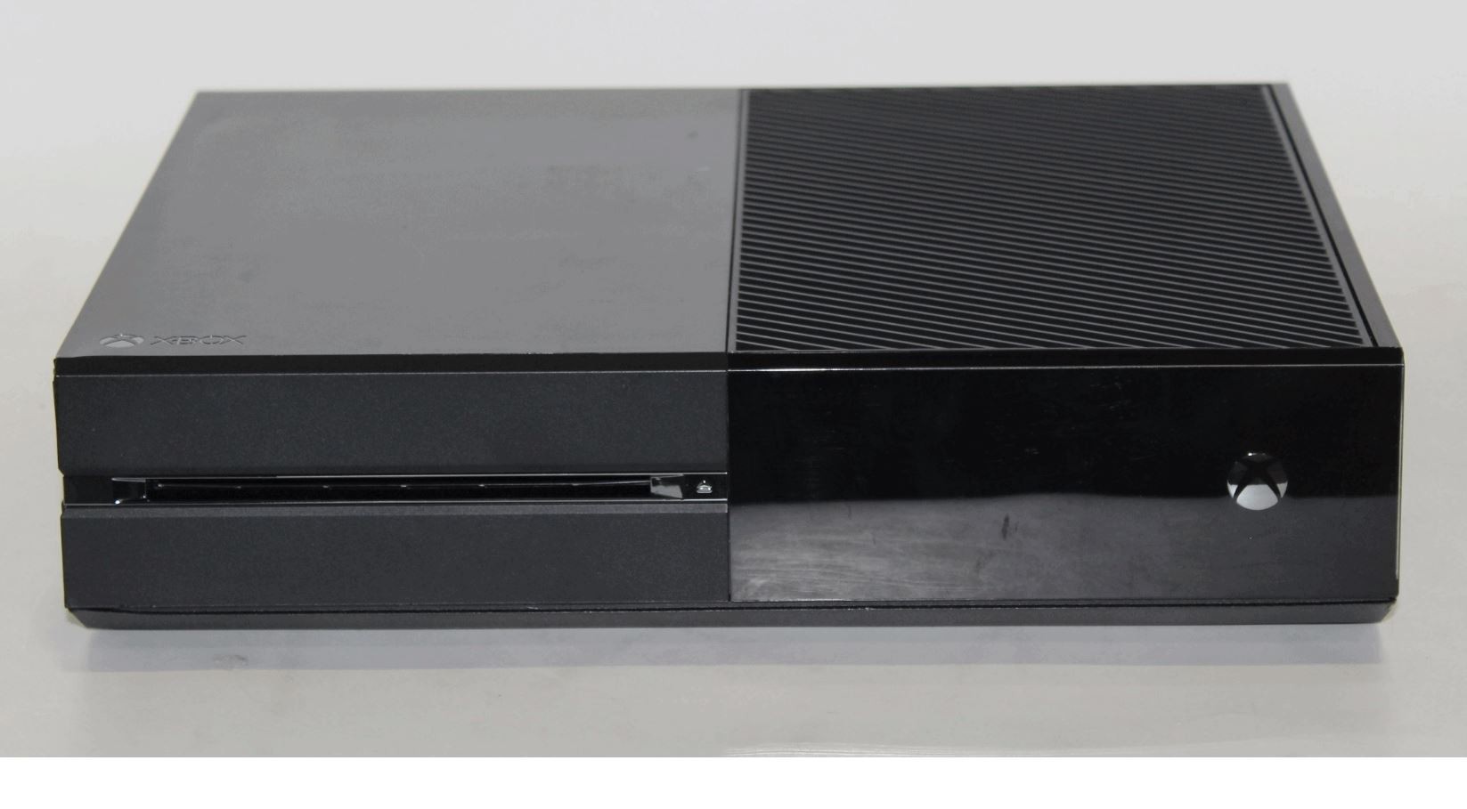 XBOX ONE 500GB - STANDARD EDITION