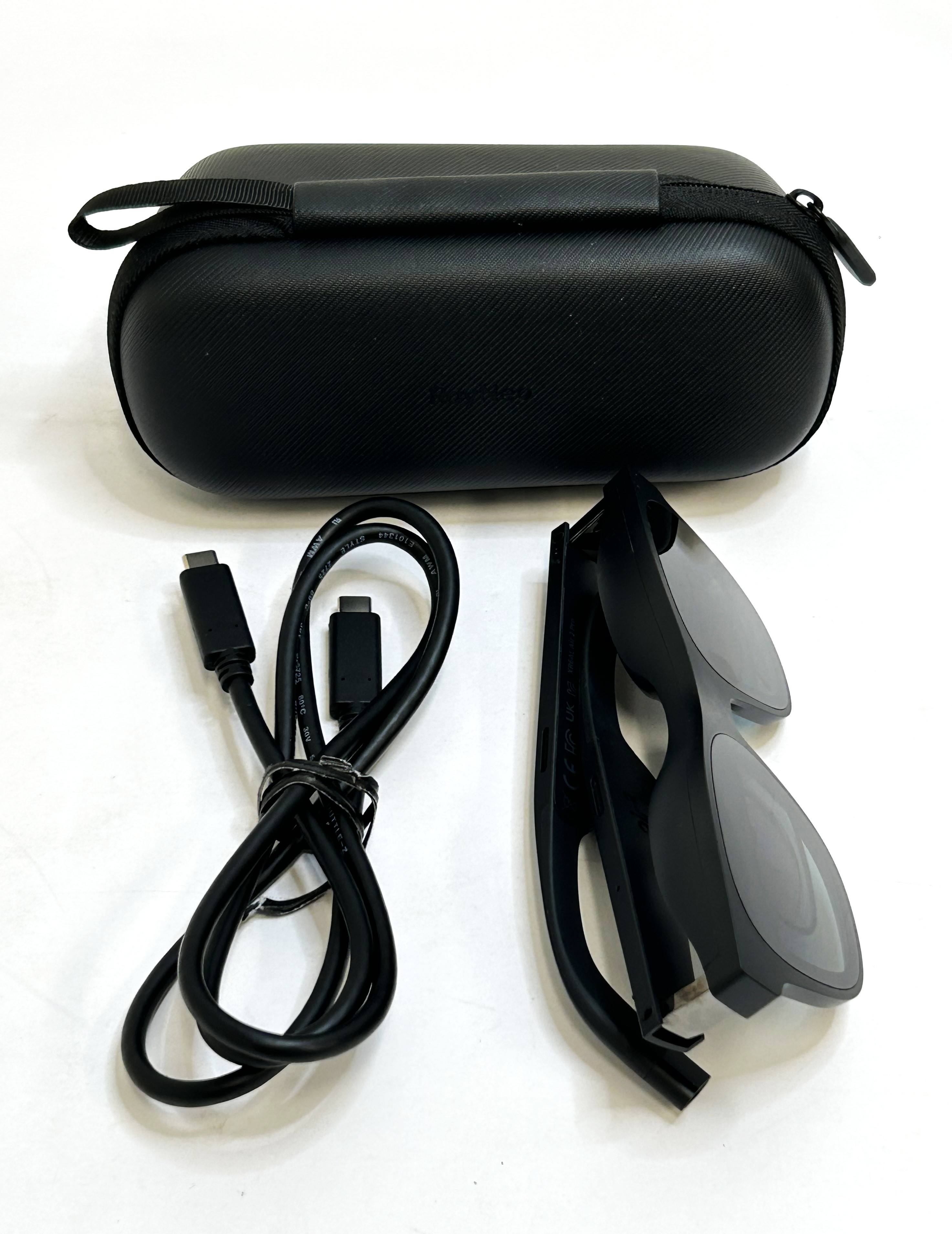 XREAL AIR 2 PRO SMART GLASSES