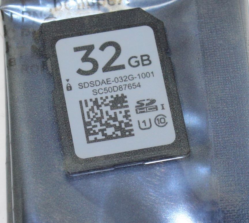 LVO Thinkserver 4X70F28593 32GB SD Card