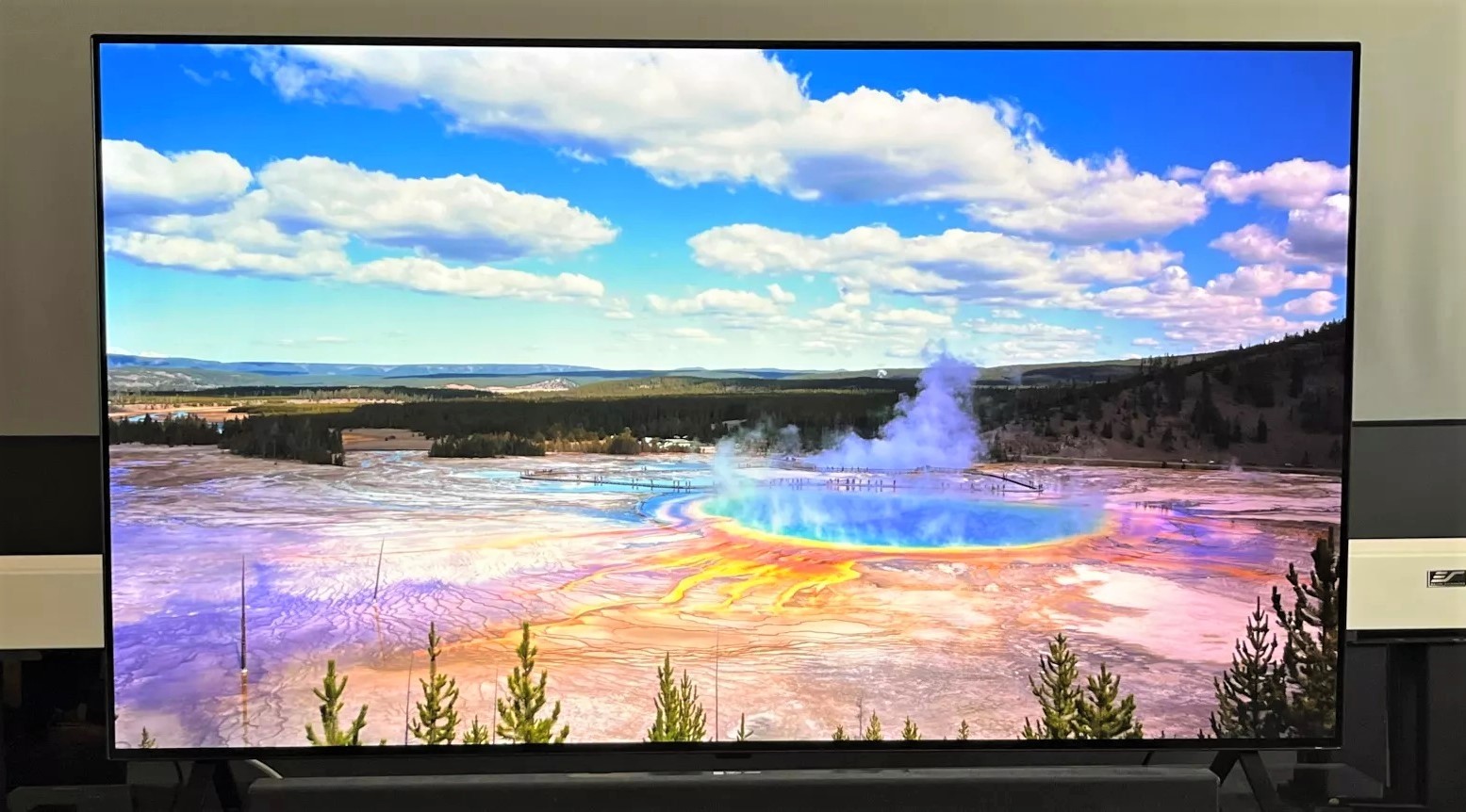 LG 55" 4K UHD SMART OLED HDR TV