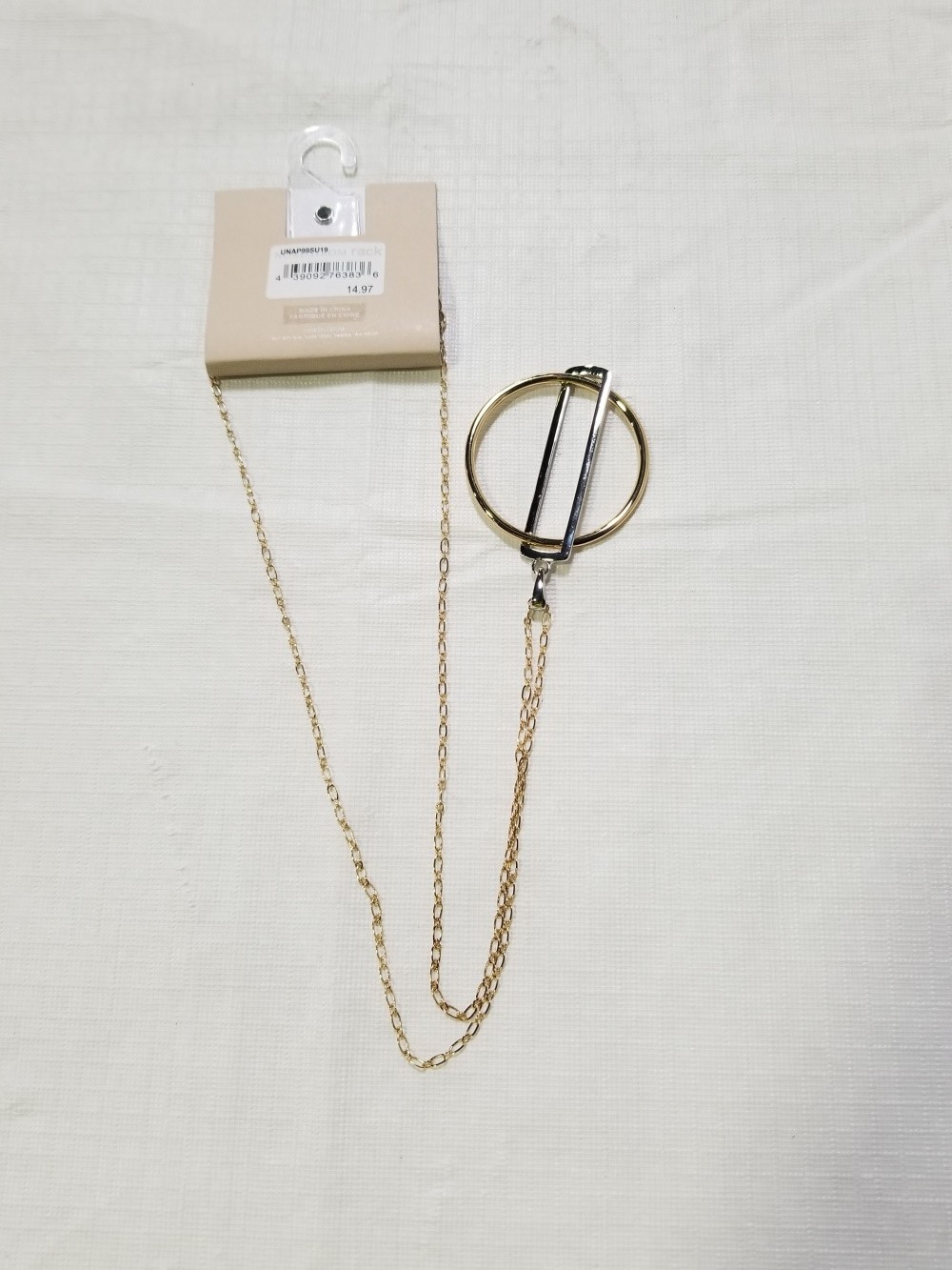 Gold Tone Necklace with Pendant