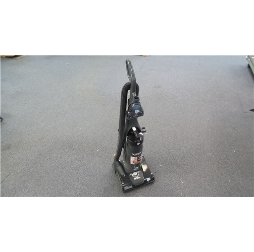 Dirt Devil Vigor UD70110 Upright Vacuum